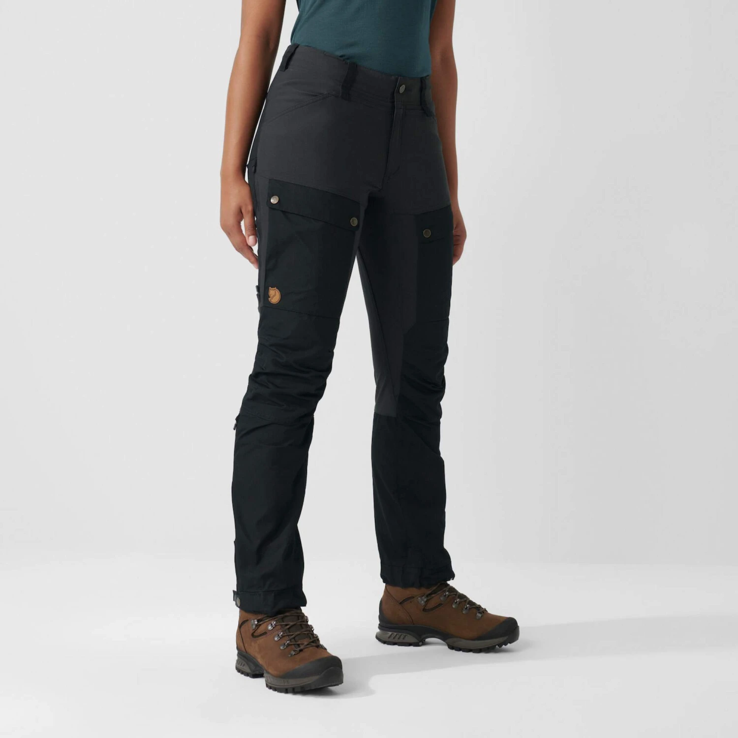FJÄLLRÄVEN KEB TROUSERS W SHORT Damen - Trekkinghose – Bild 9